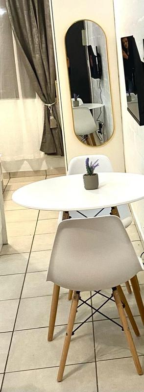 To Let 1 Bedroom Property for Rent in Wynberg Western Cape